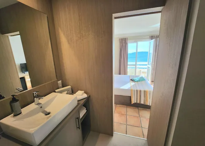 La Belle Aurore Hotel 4*