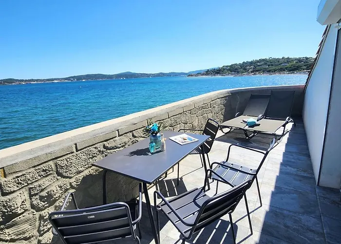 La Belle Aurore Hotel 4*