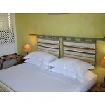 فندق La Belle Aurore 4*
