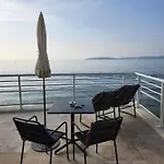 La Belle Aurore