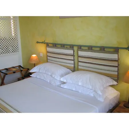 فندق La Belle Aurore 4*