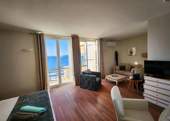 Hotell La Belle Aurore Sainte-Maxime