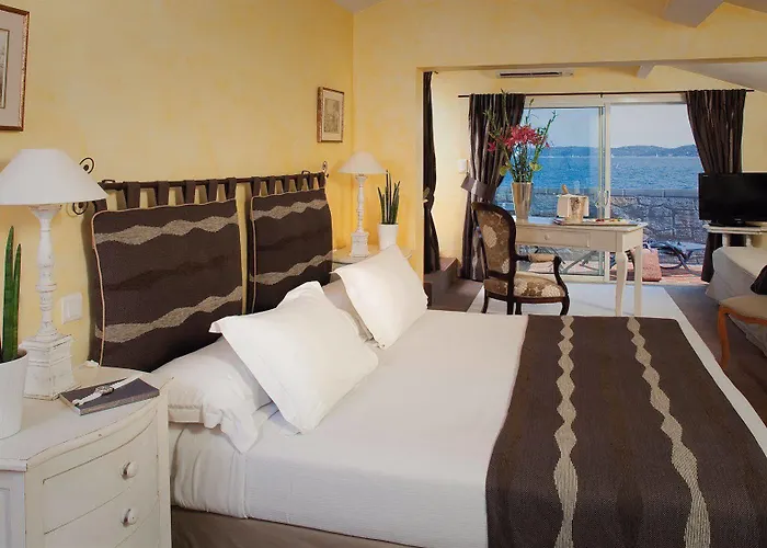 Hotell La Belle Aurore Sainte-Maxime